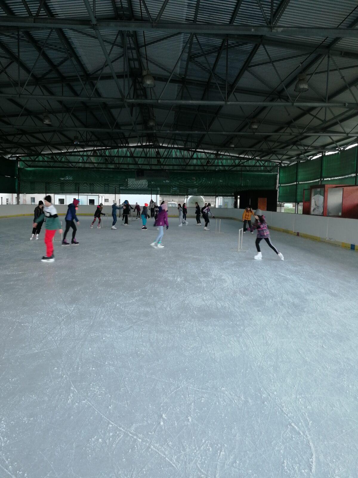 Bruslení dívky z 6. a 7. tříd - 5