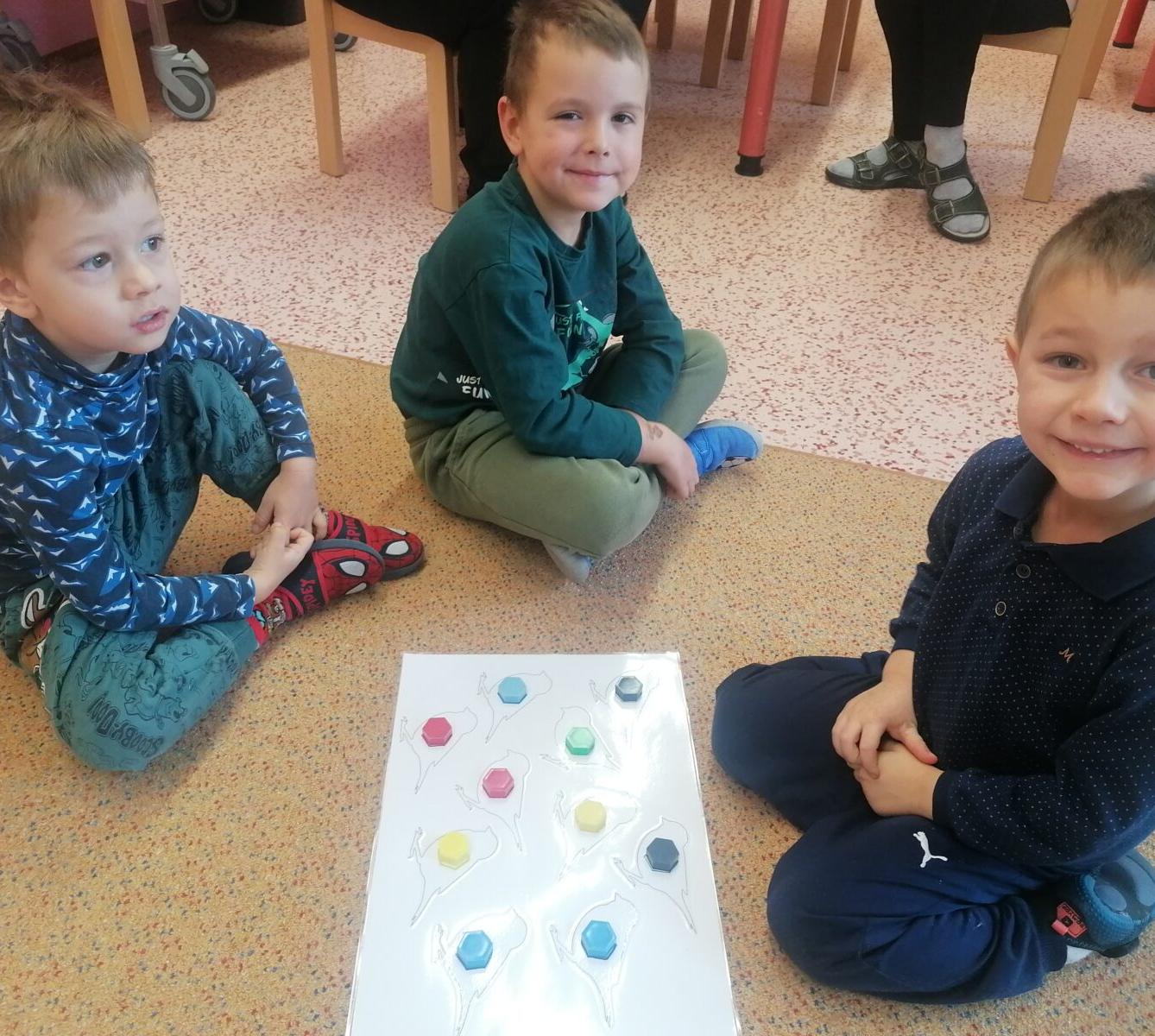 společná práce- "Zvířátka a ptáčci v zimě" :-) - 3