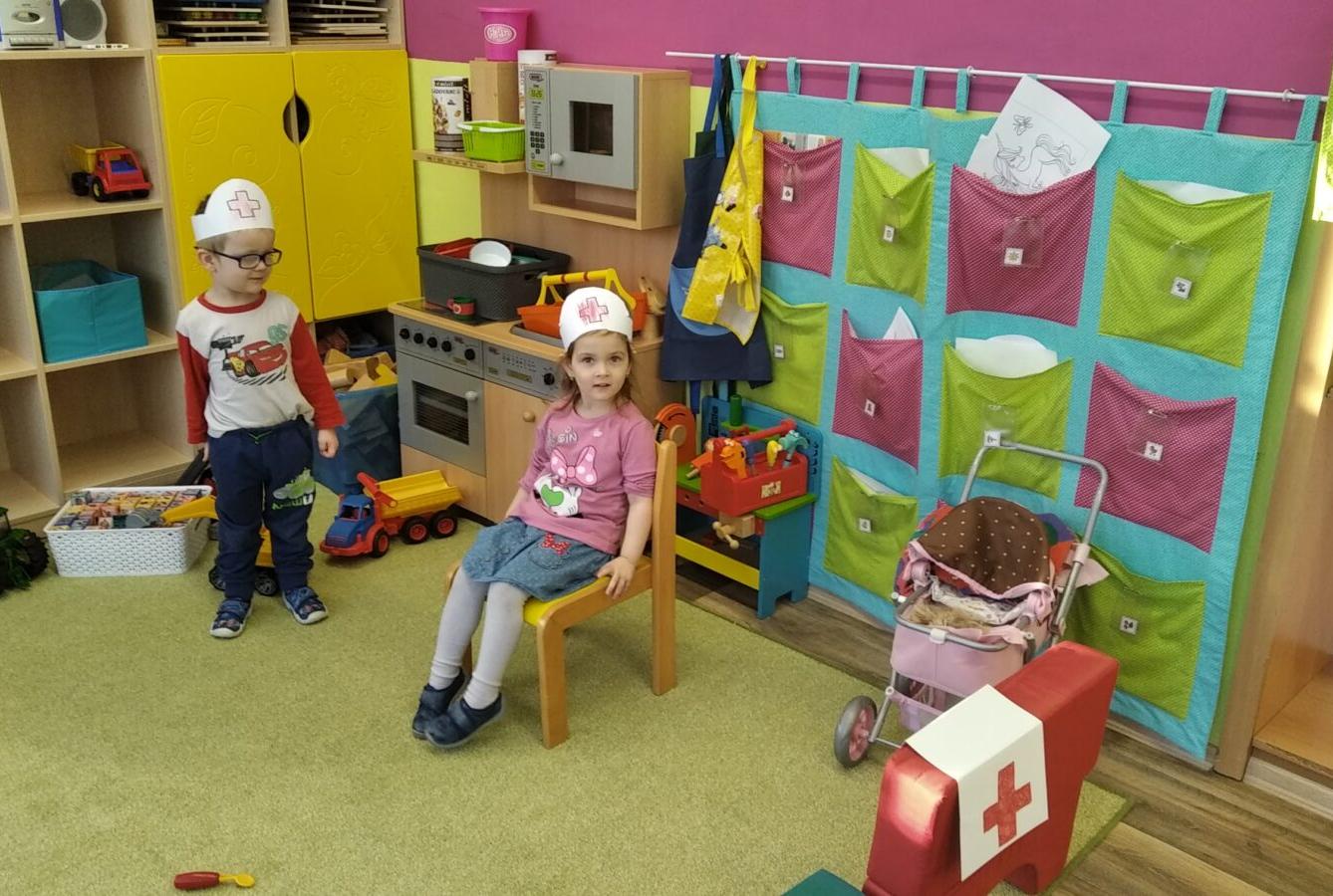 broučci: „zdraví, nemoc, hrajeme si na pana doktora“ - 5