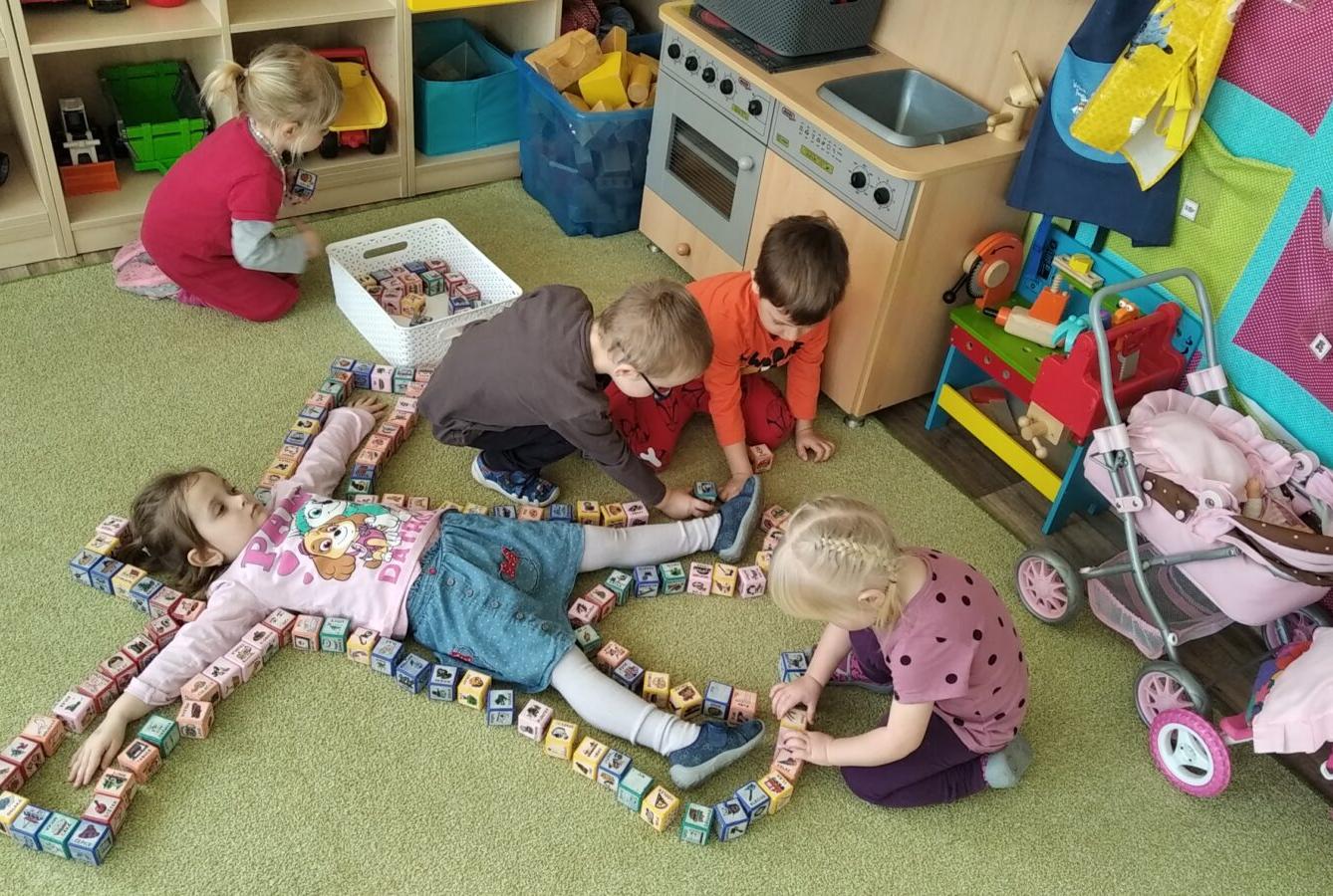 broučci: „zdraví, nemoc, hrajeme si na pana doktora“ - 28