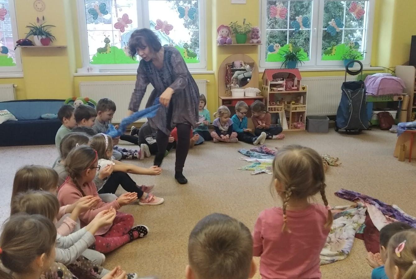 Muzikoterapie-„pohádka o Honzíkovi a Aničce“ - 9