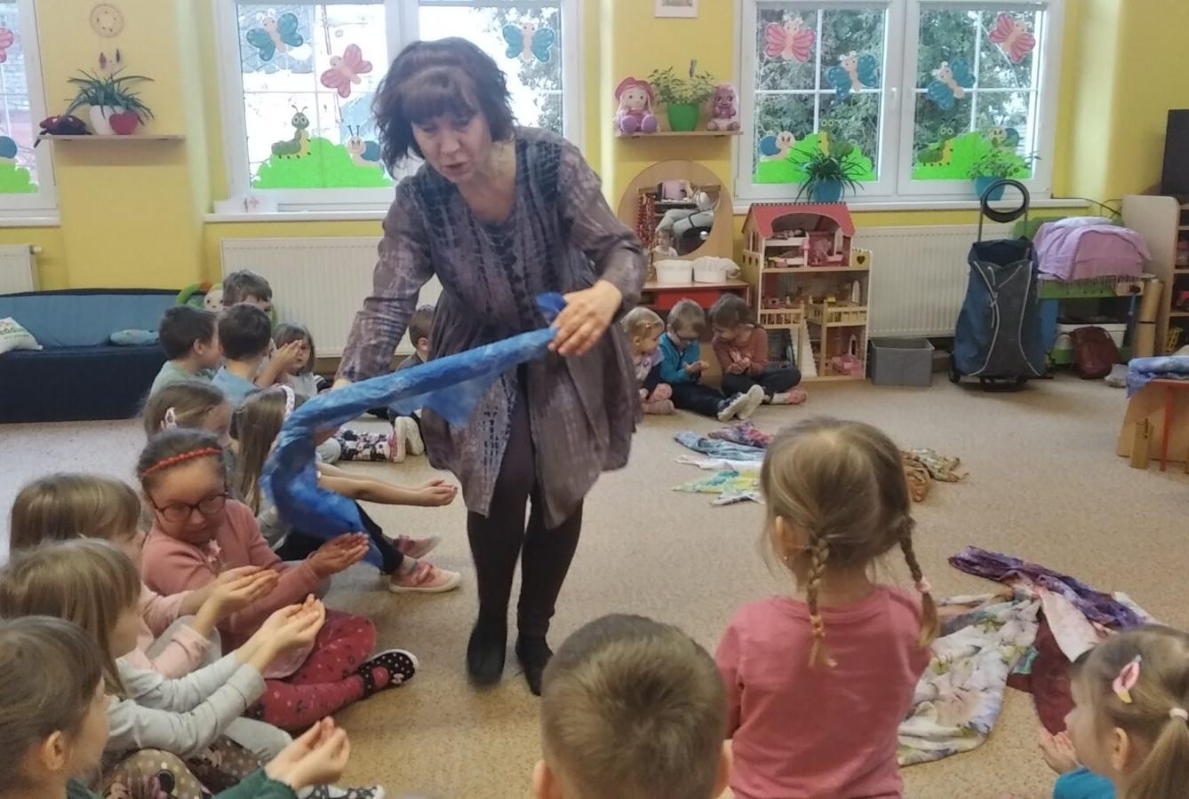 Muzikoterapie-„pohádka o Honzíkovi a Aničce“ - 10