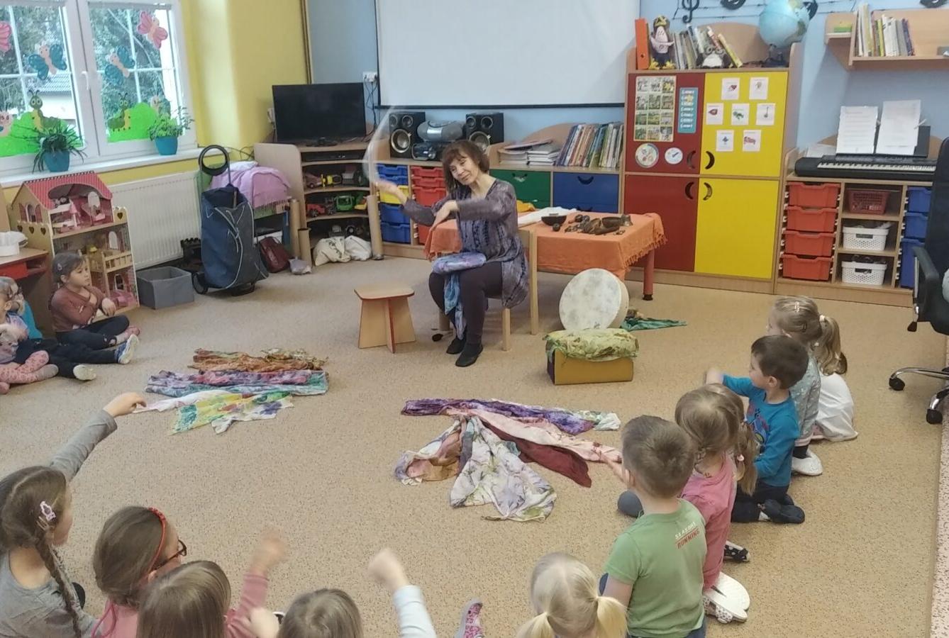 Muzikoterapie-„pohádka o Honzíkovi a Aničce“ - 15