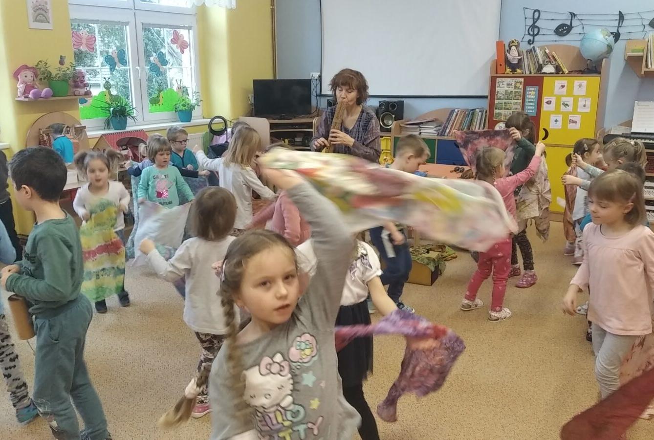 Muzikoterapie-„pohádka o Honzíkovi a Aničce“ - 26