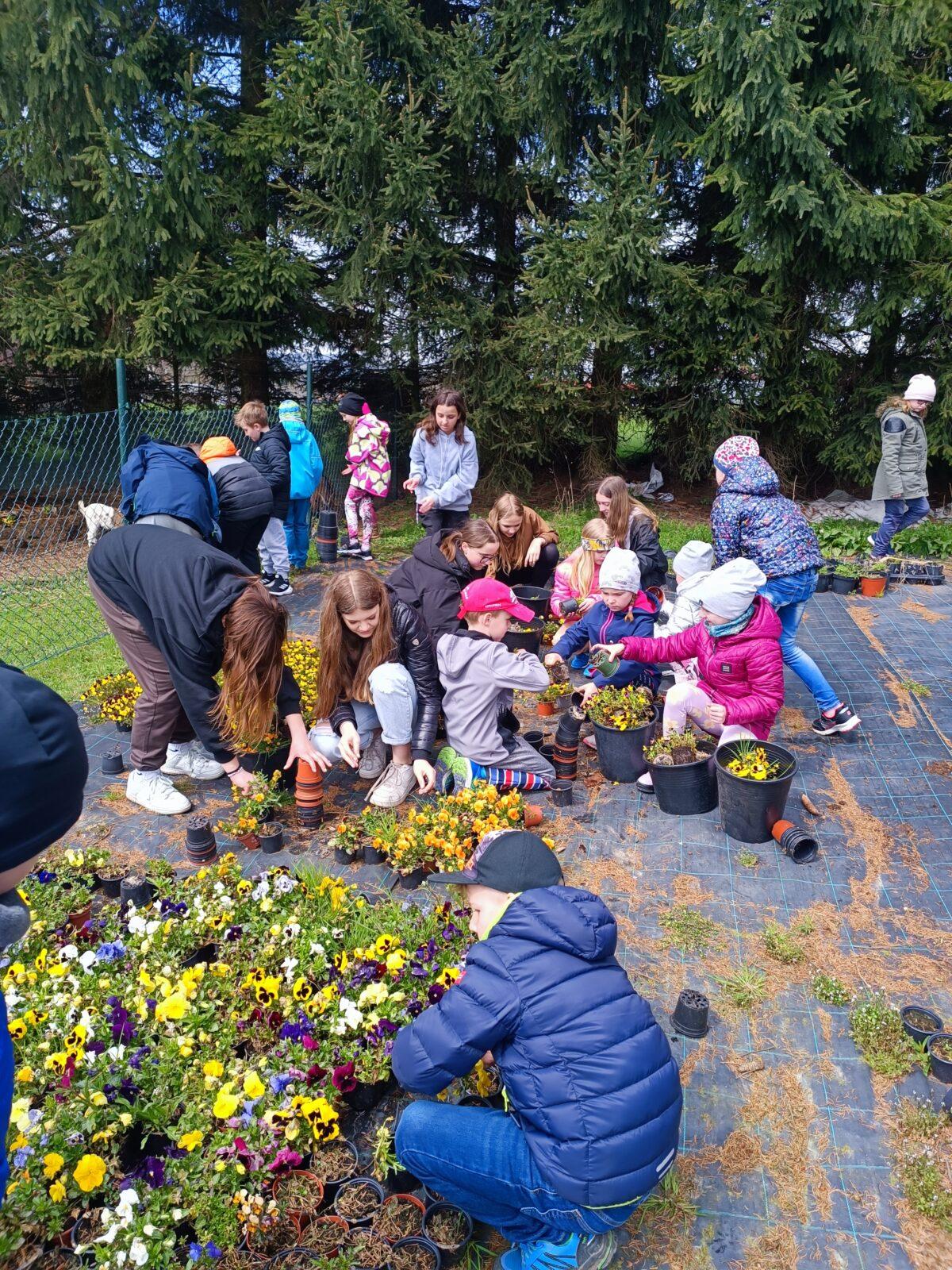 II. oddělení školní družina - duben,březen - 17