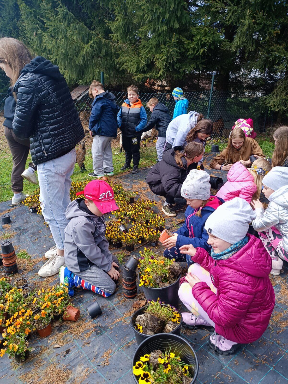 II. oddělení školní družina - duben,březen - 19