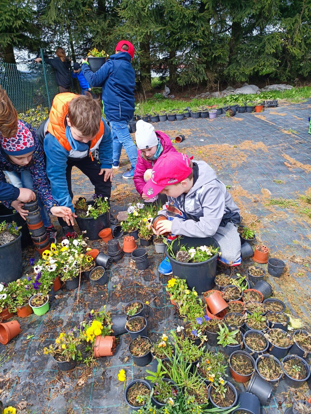II. oddělení školní družina - duben,březen - 28