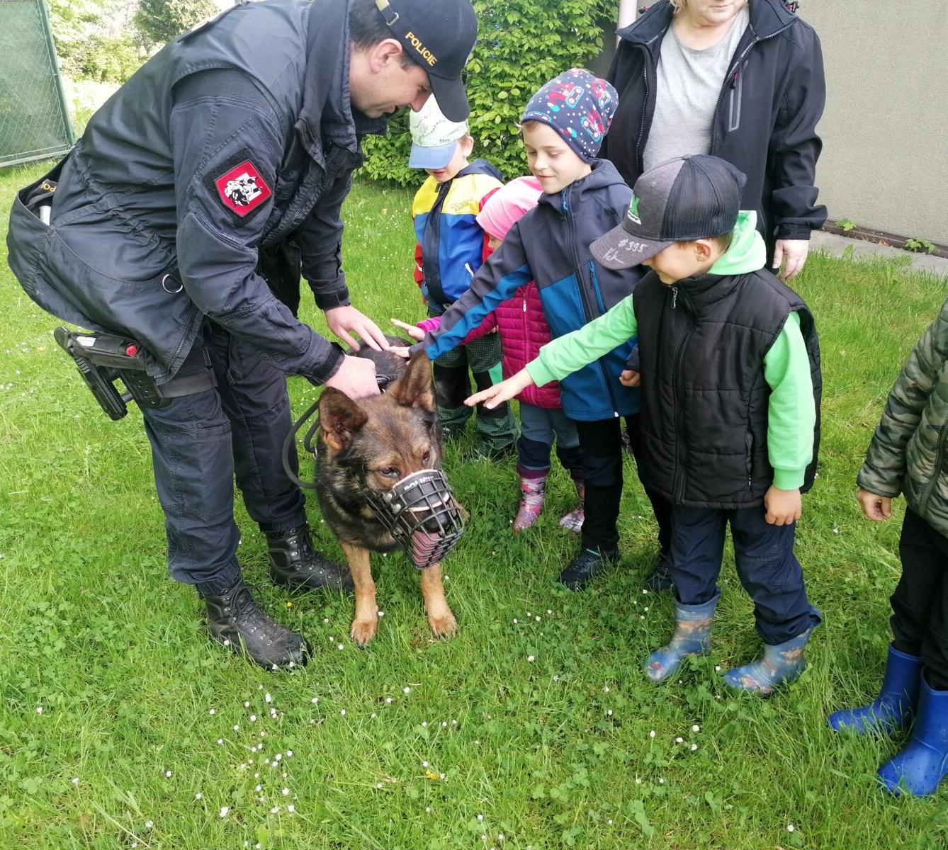 Policie ČR v naší školce :-) - 34