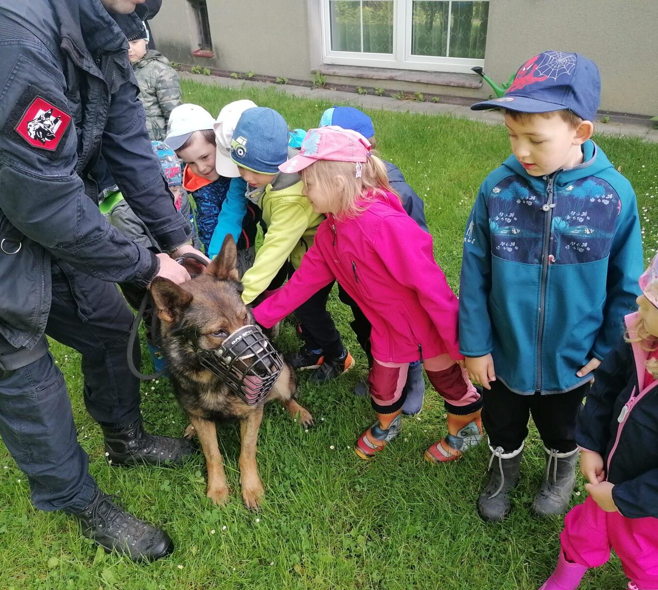 Policie ČR v naší školce :-) - 36