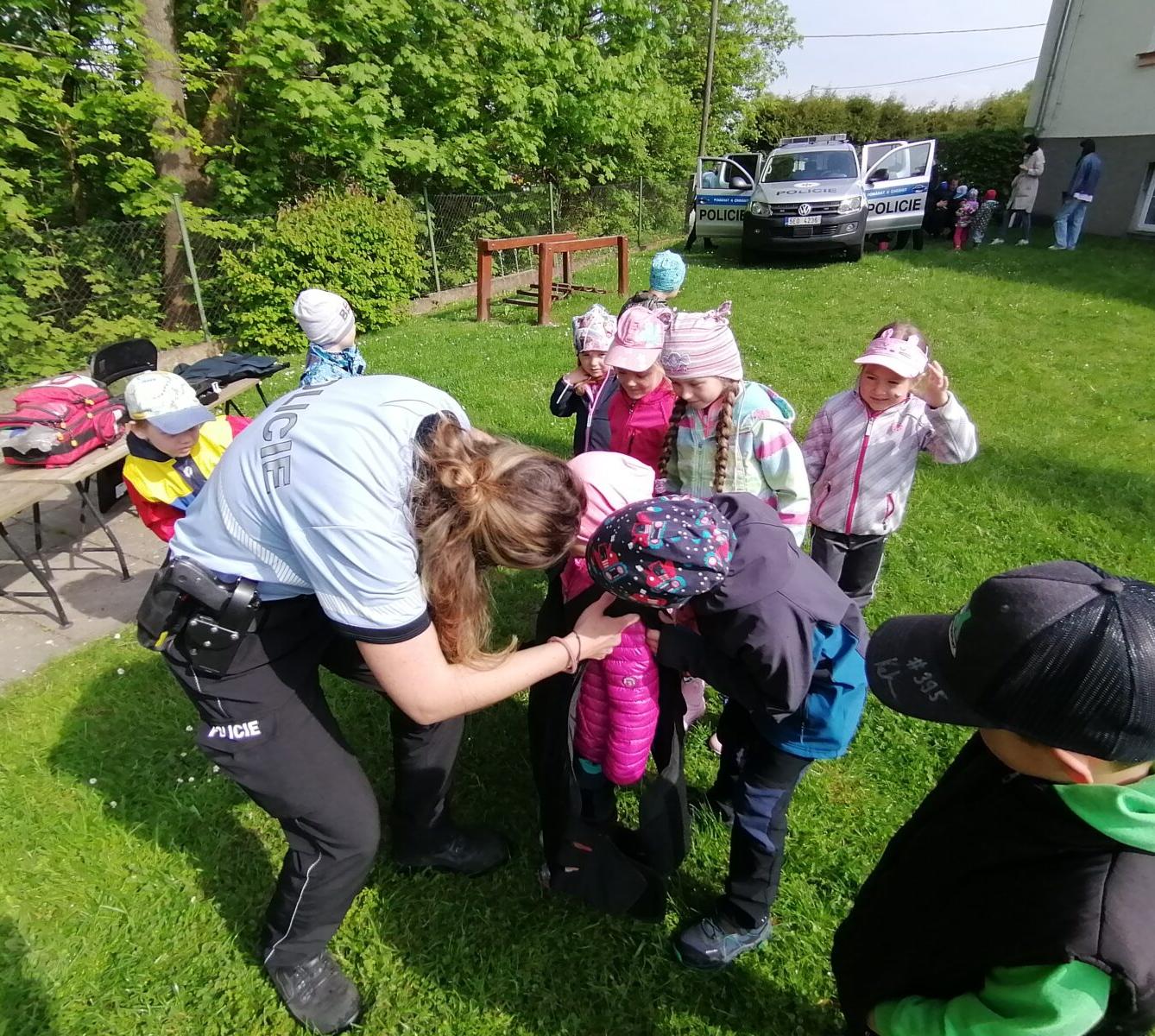 Policie ČR v naší školce :-) - 63