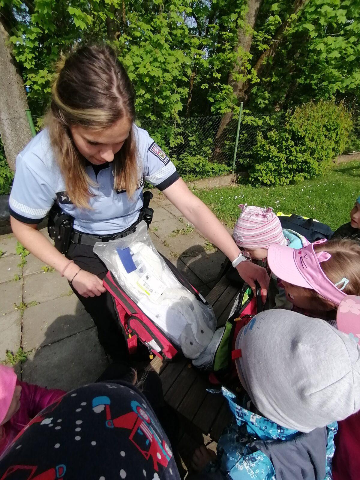 Policie ČR v naší školce :-) - 65