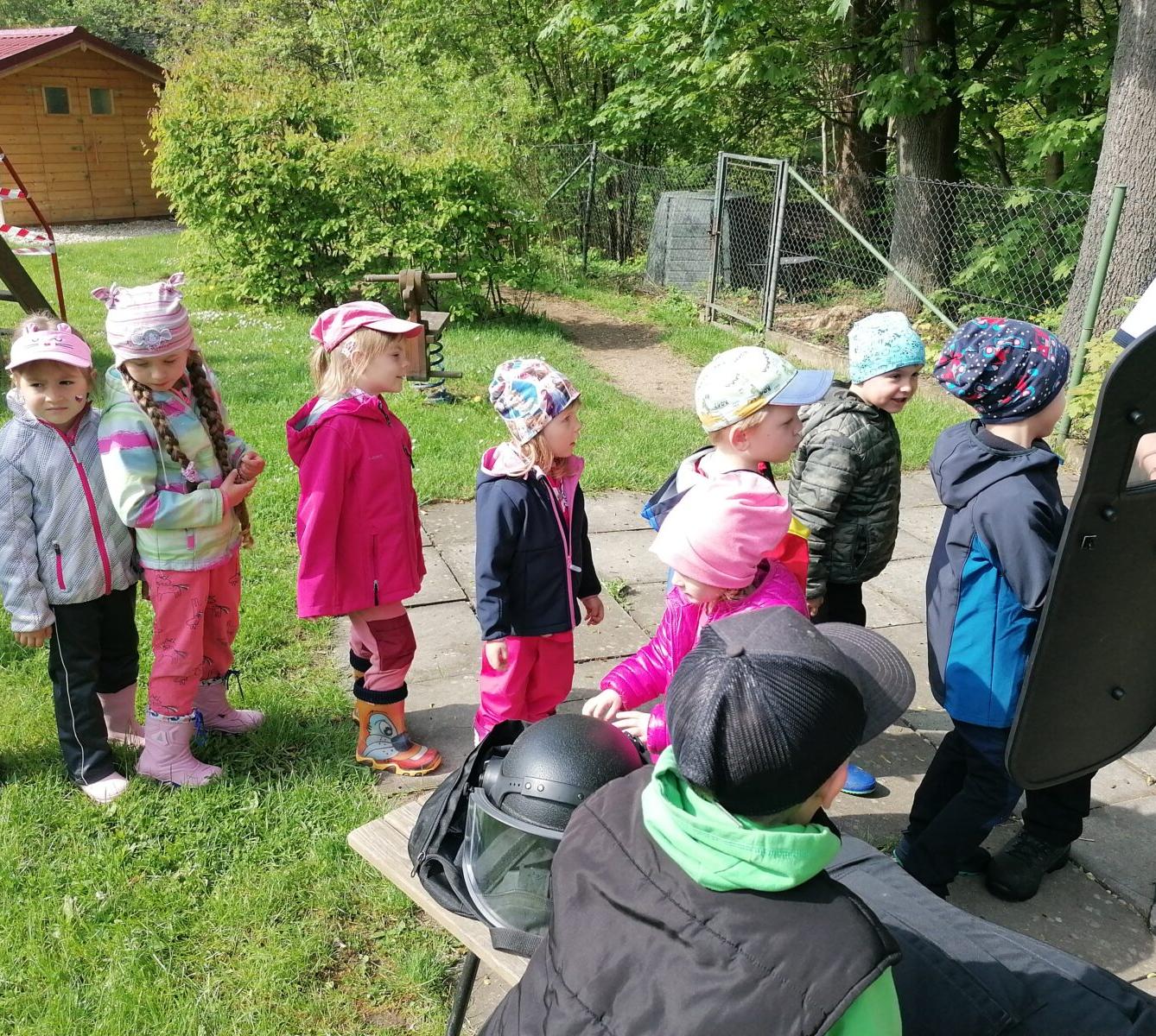 Policie ČR v naší školce :-) - 68