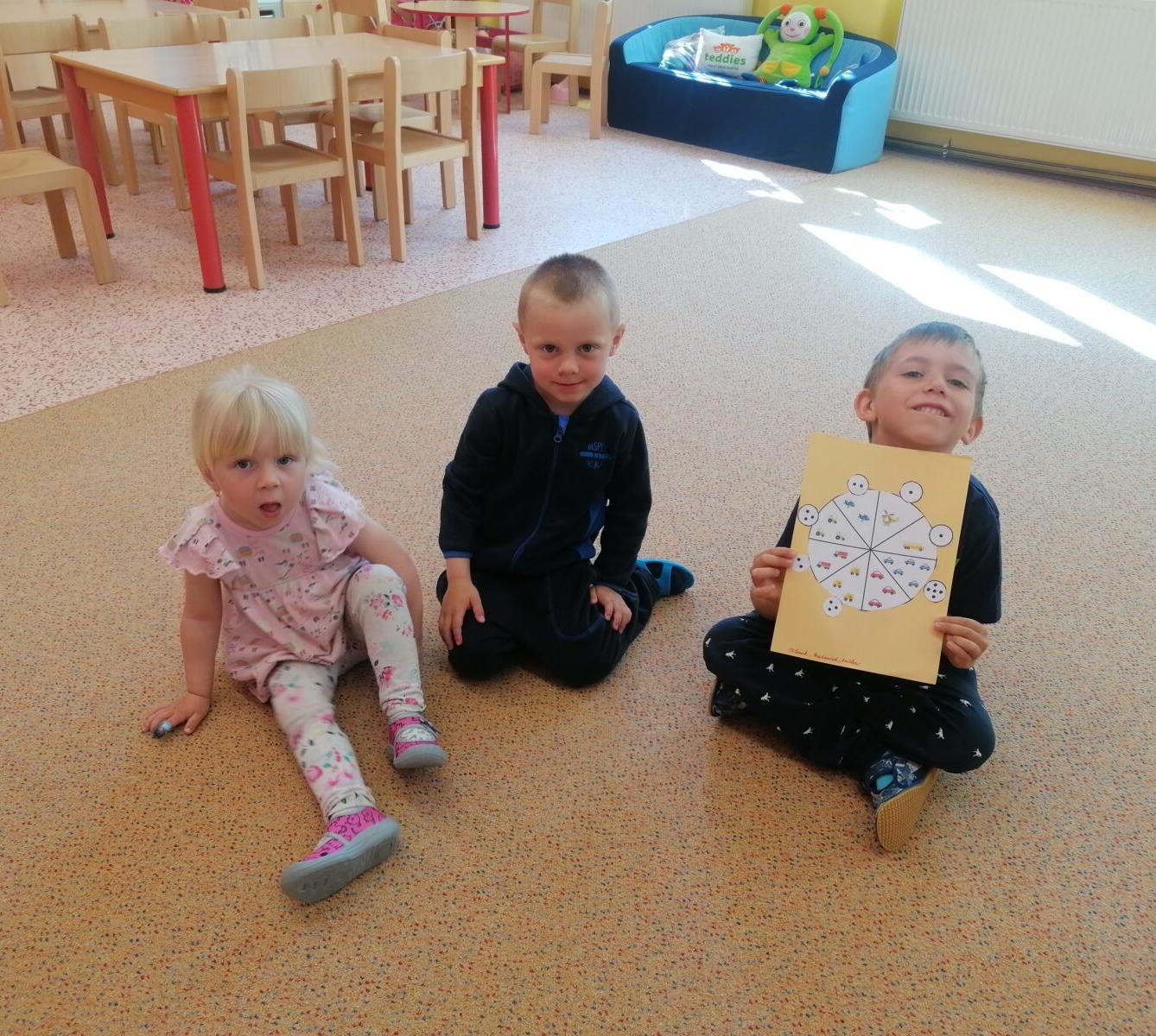 Broučci a Sovičky pracují společně :-) - 16