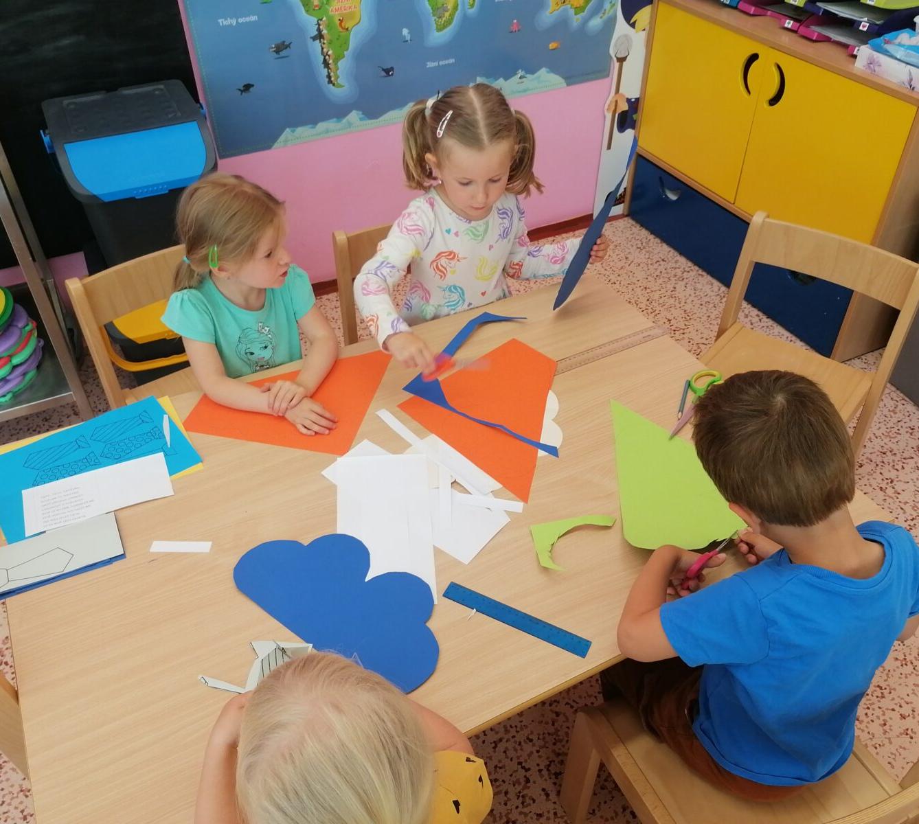 Vyrábíme dárečky pro tatínky :-) - 27