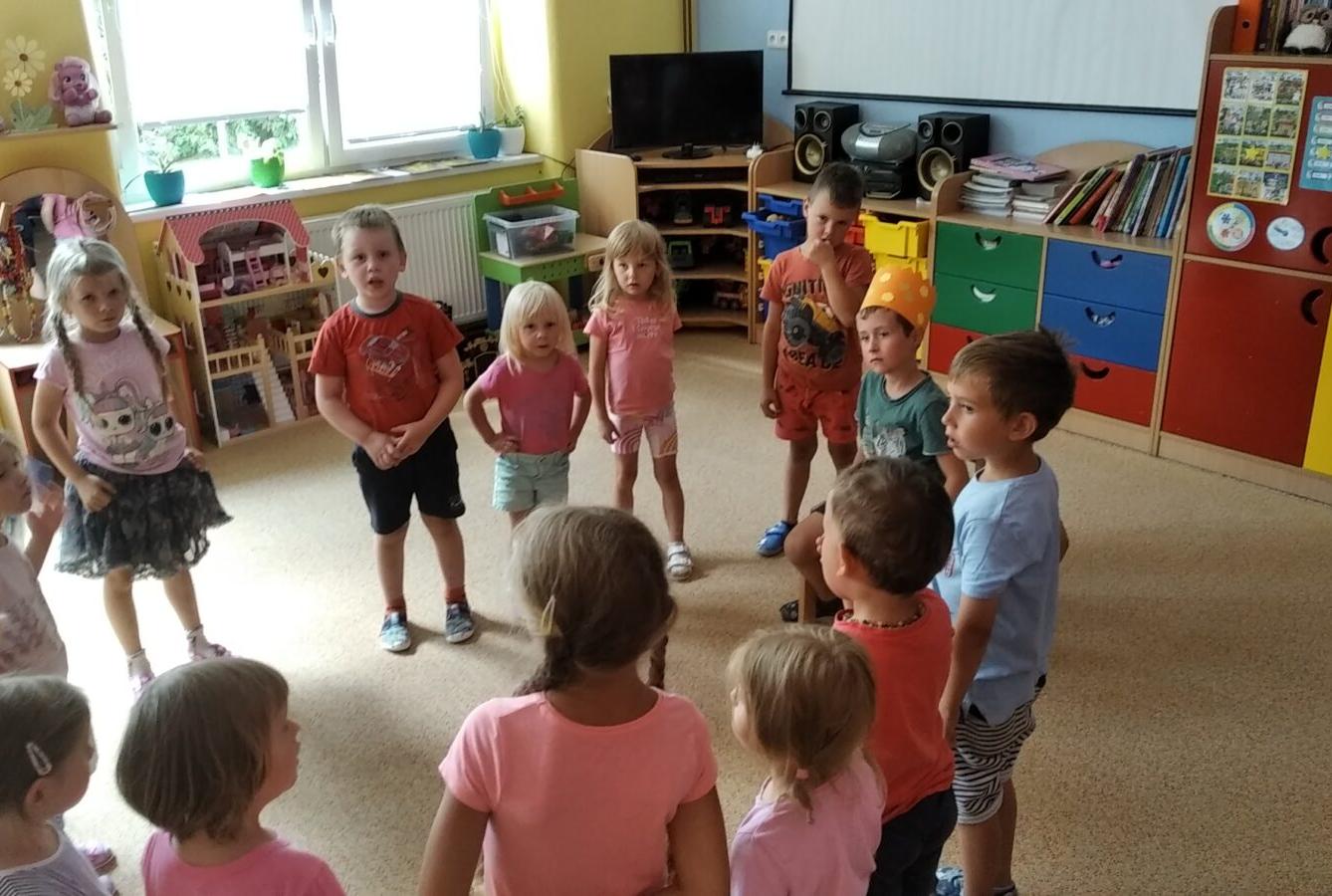 SLAVÍME: KUBÍČEK MĚL NAROZENINY :) - 1