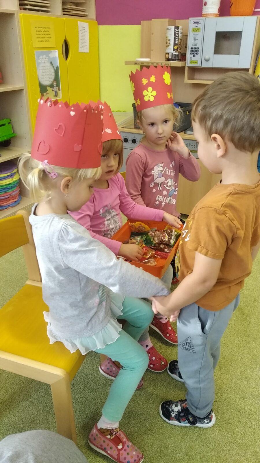 slavíme: Elenka, Karolínka a Natálka měly narozeniny - 9