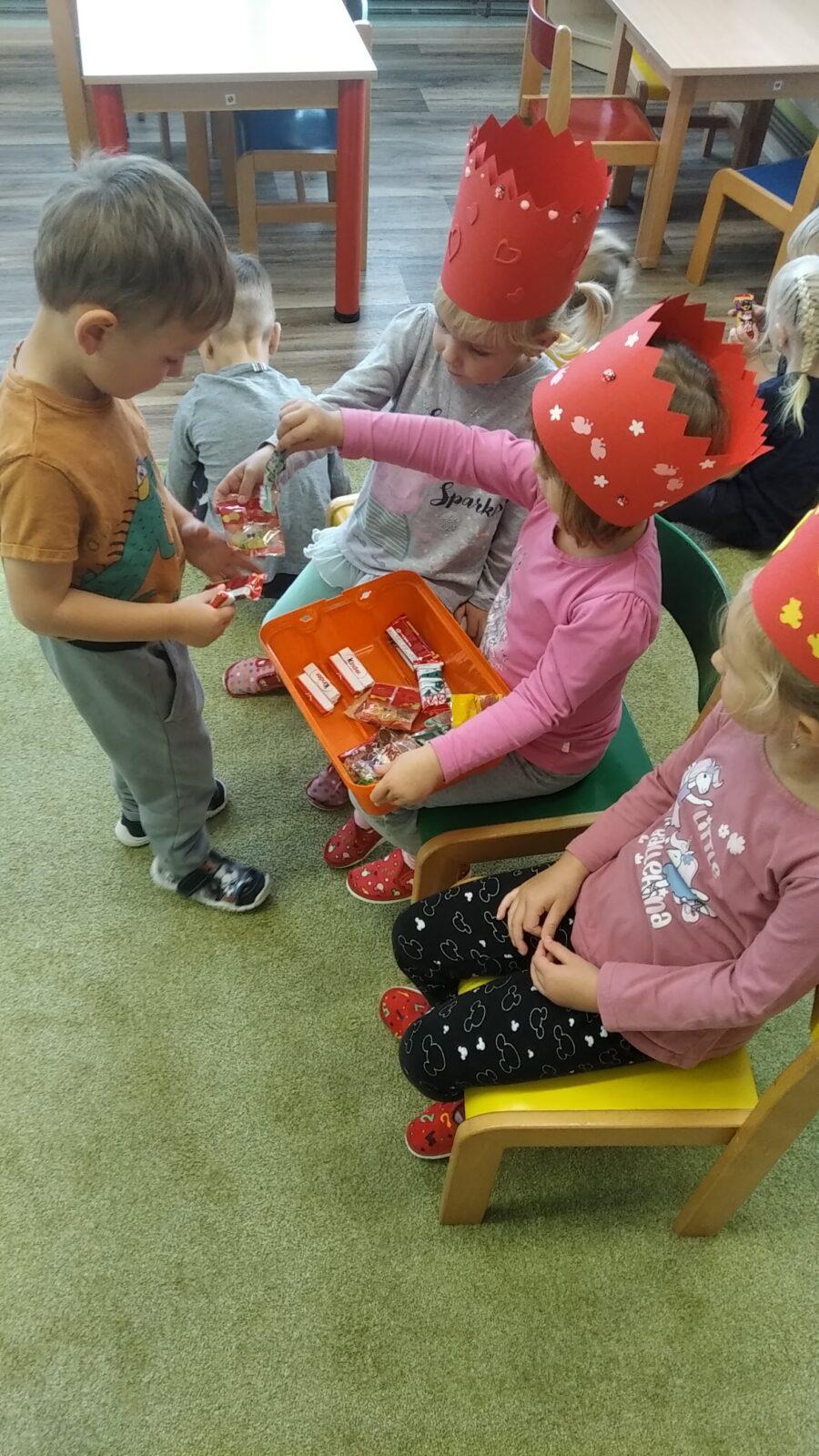 slavíme: Elenka, Karolínka a Natálka měly narozeniny - 10