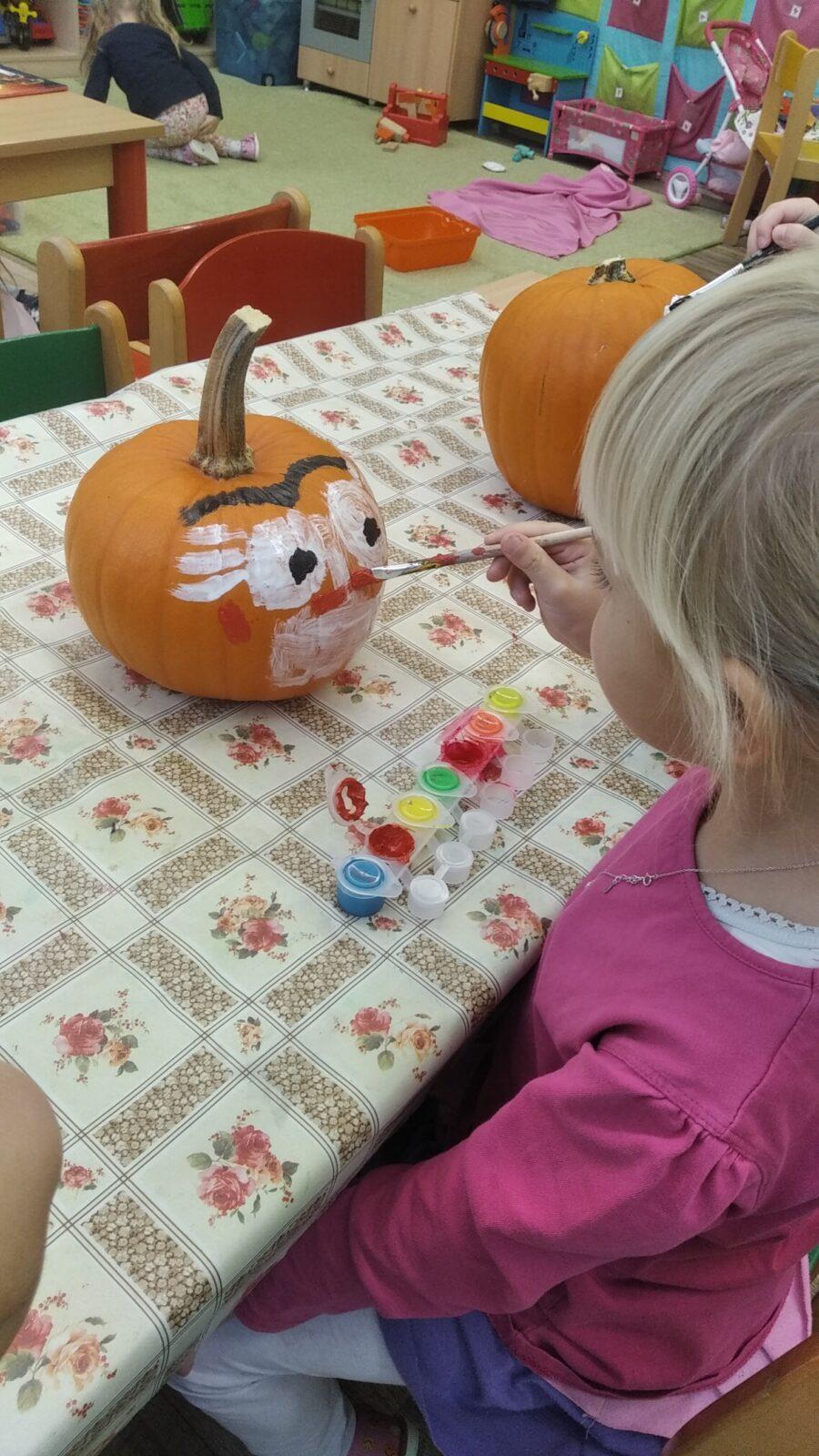 broučci: „tvoříme z přírodnin“ - 21