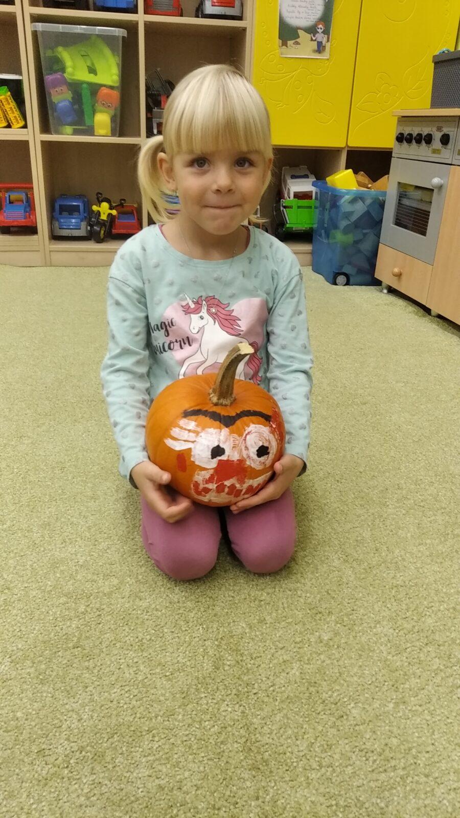 broučci: „tvoříme z přírodnin“ - 22