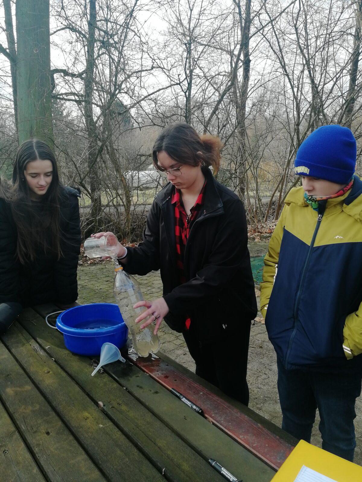 Laborky - žáci 8.A - 5