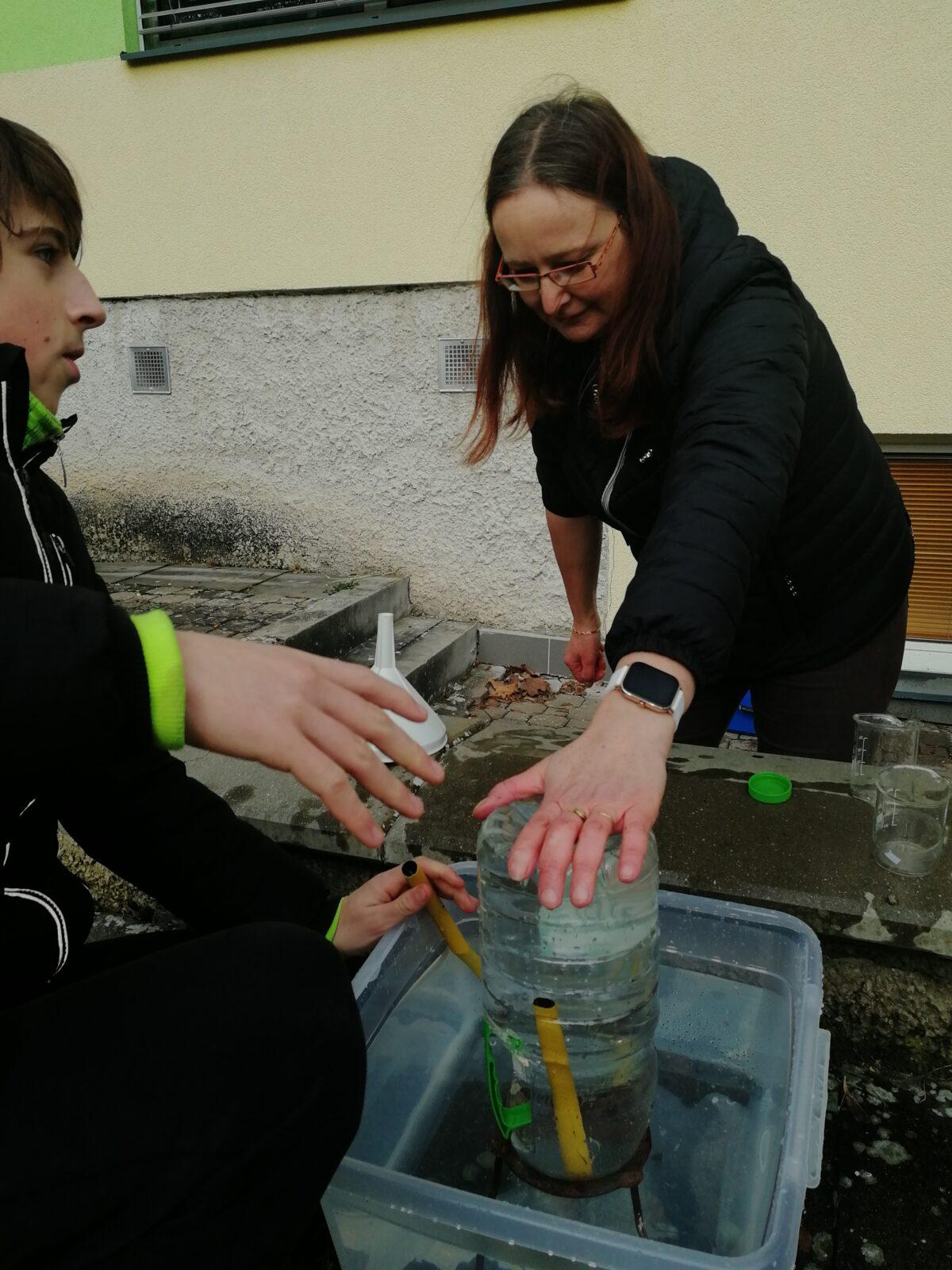 Laborky - žáci 8.A - 10