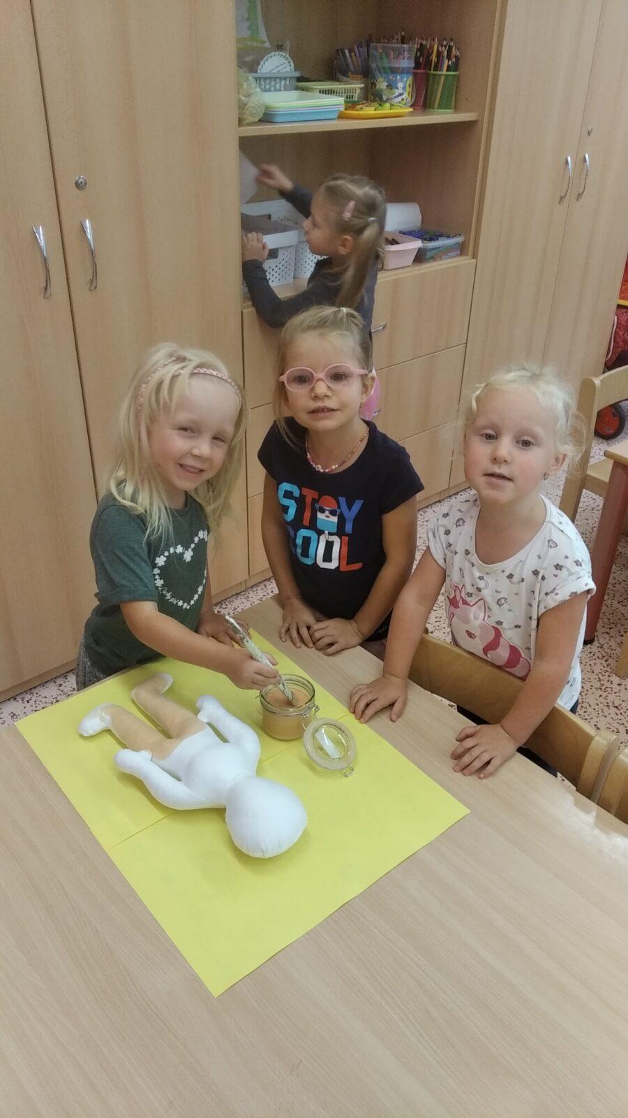 broučci: první dny ve školce :) - 55