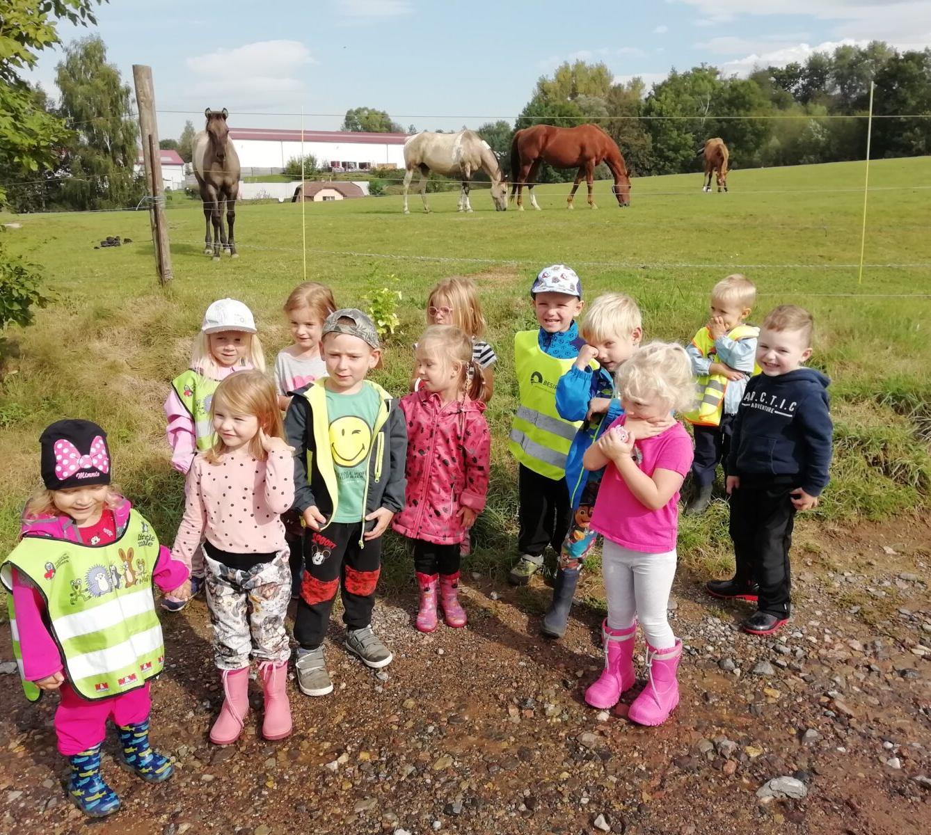 Broučci - společné chvilky nejen s novými kamarády - 5