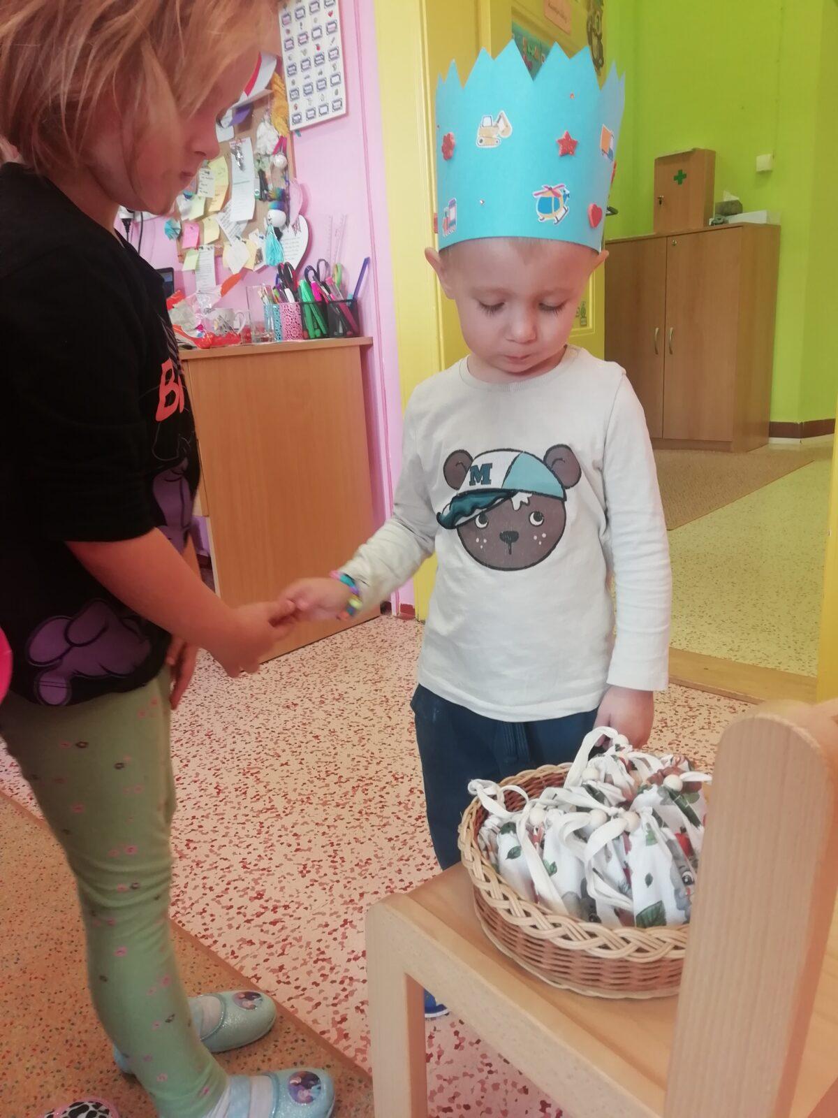 SLAVÍME - Pája měl narozeniny - 14