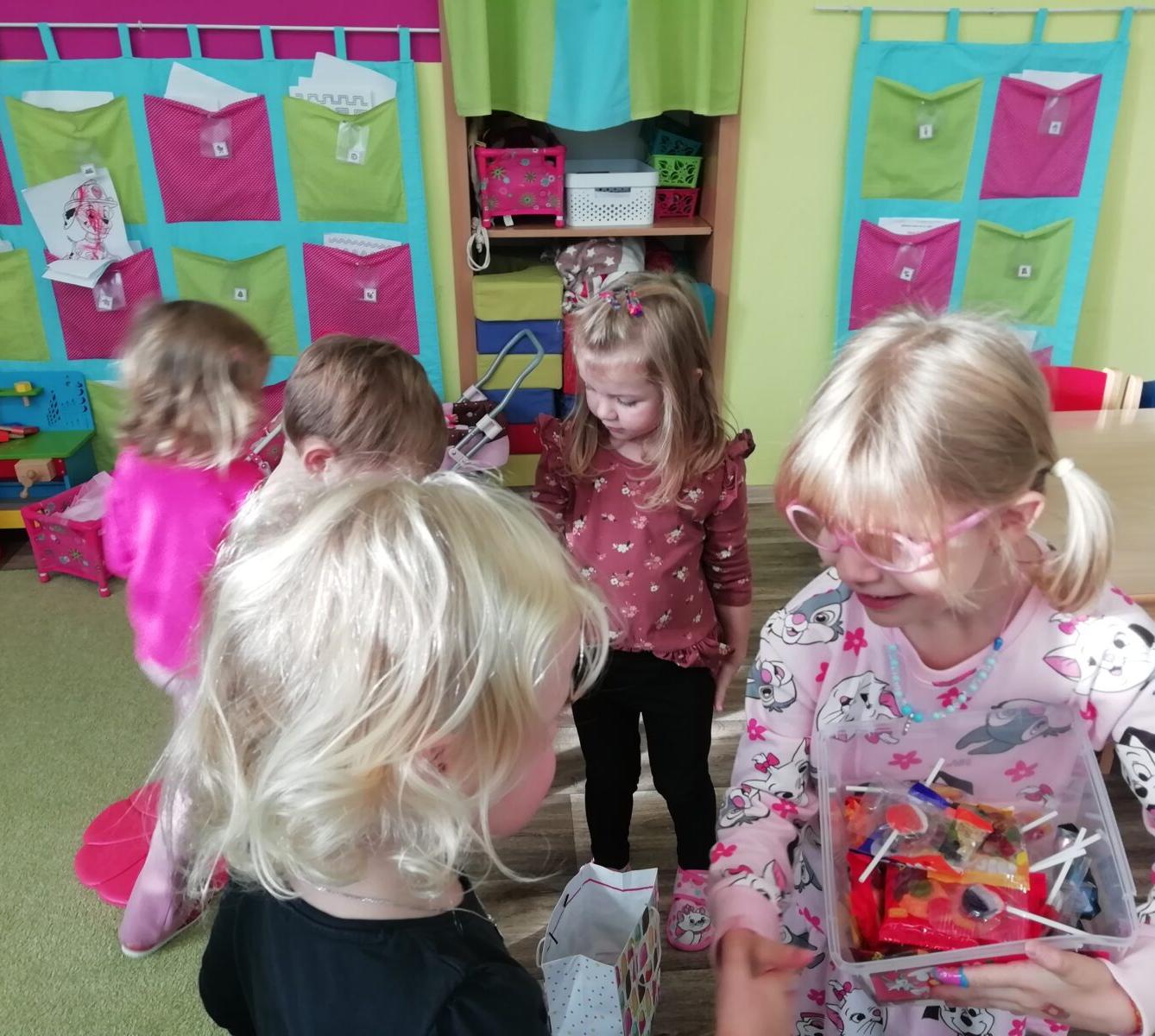 Broučci - zábava s drakem - 33