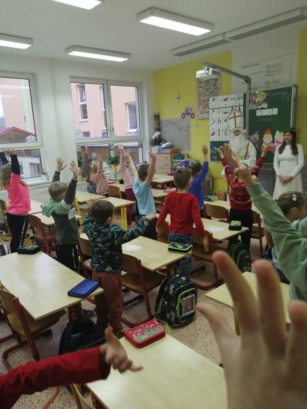 Mikuláš, andělé a čerti ve škole - 2