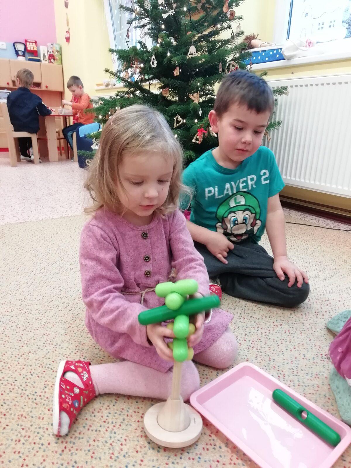 Vánoční tvoření s paní Adamcovou - 17