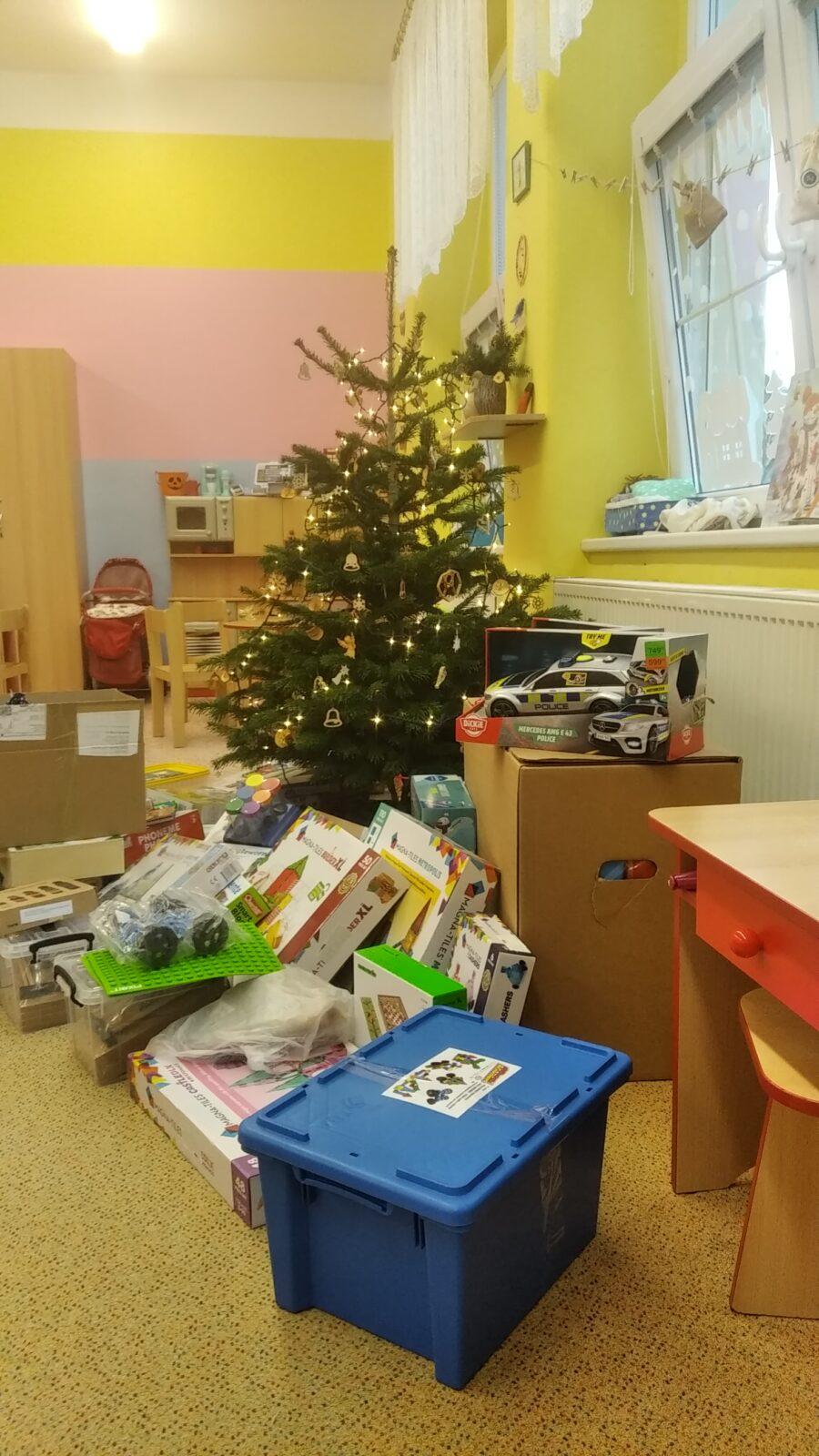 broučci a sovičky: těšíme se na vánoce, nadílka - 26