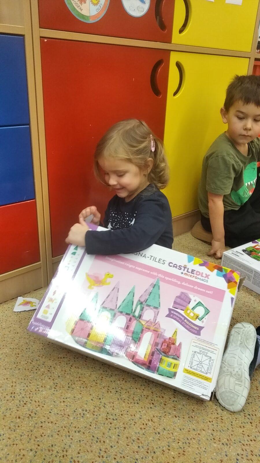 broučci a sovičky: těšíme se na vánoce, nadílka - 38