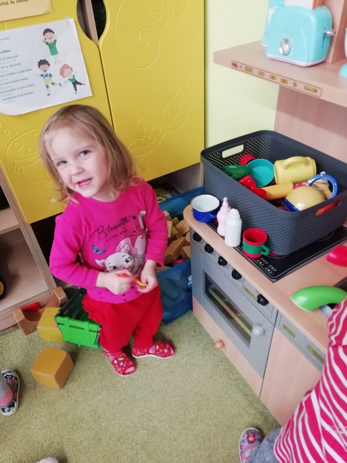 Broučci: První společné dny v novém roce + sněhové hrátky se Sovičkami - 9