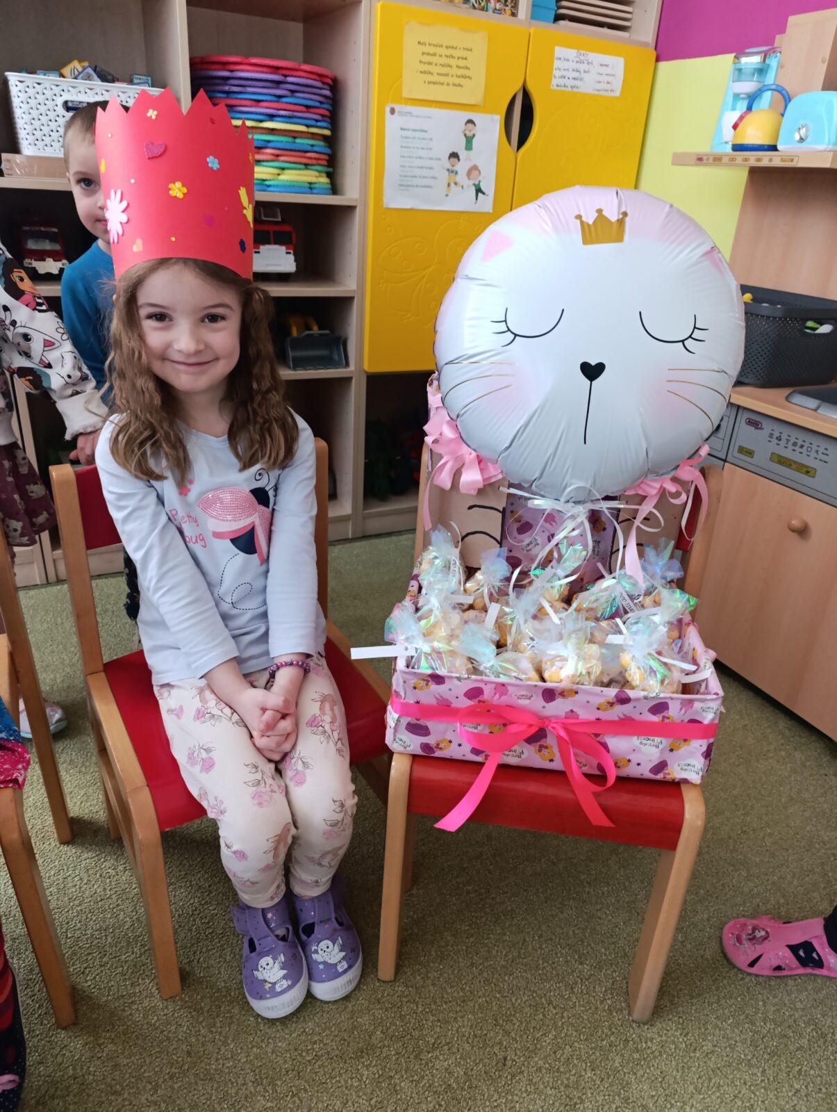 slavíme: Tinka a Lucinka, holky měly narozeniny - 2