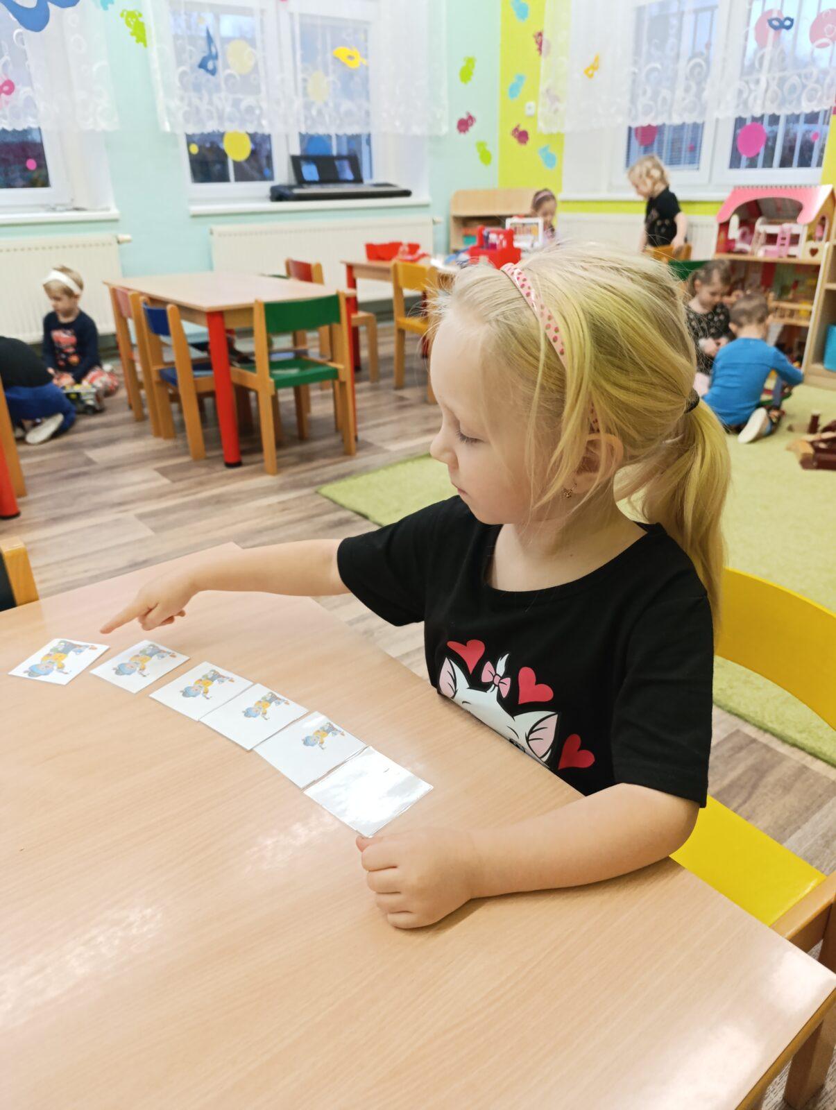 broučci: tvoření -zvířátka+příprava na karneval a masopust - 32