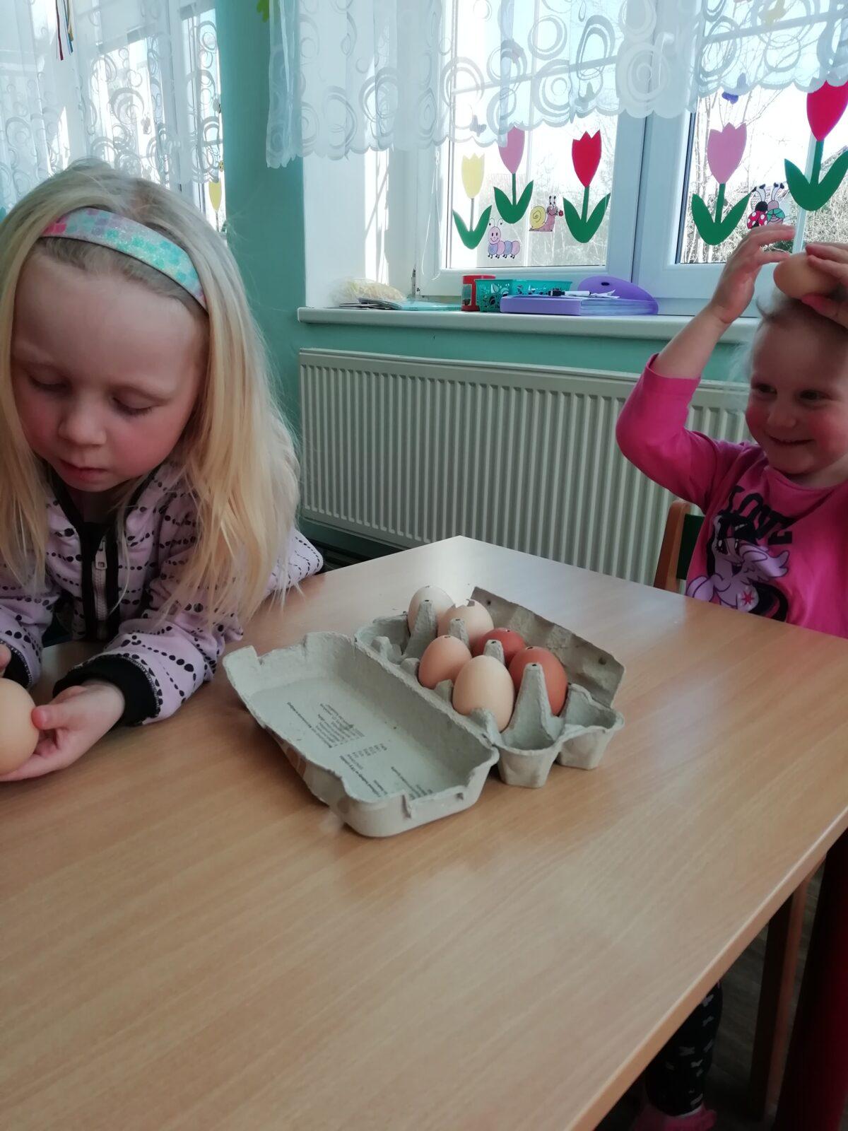 BROUČCI - ,,O ZAKLETÝCH STROMECH, PŘIŠLO JARO DO VSI´´ - 32