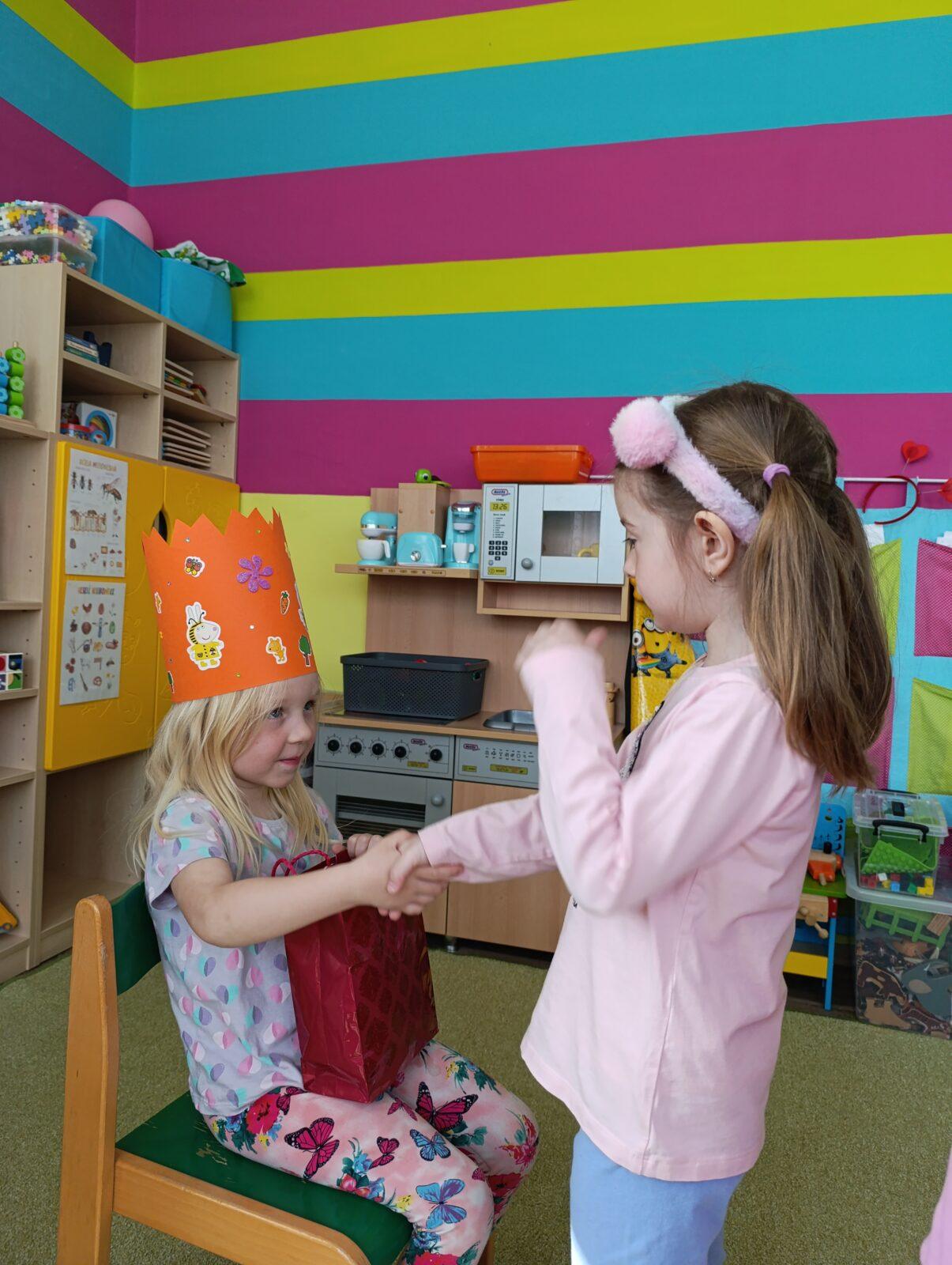 slavíme: Ivetka měla narozeniny - 7