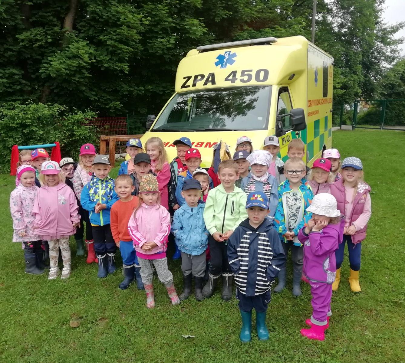 PŘEKVAPENÍ PRO DĚTI - ZÁCHRANKA - 22