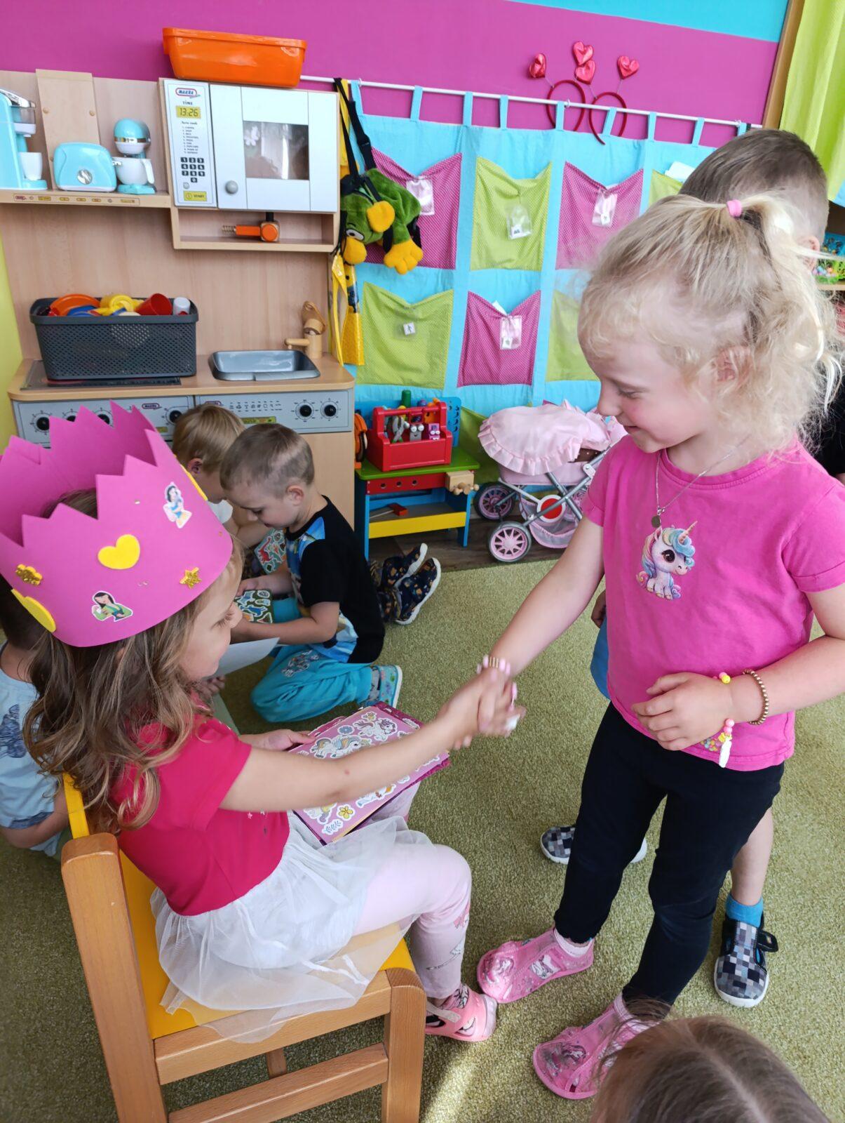 slavíme: Helenka měla narozeniny - 11