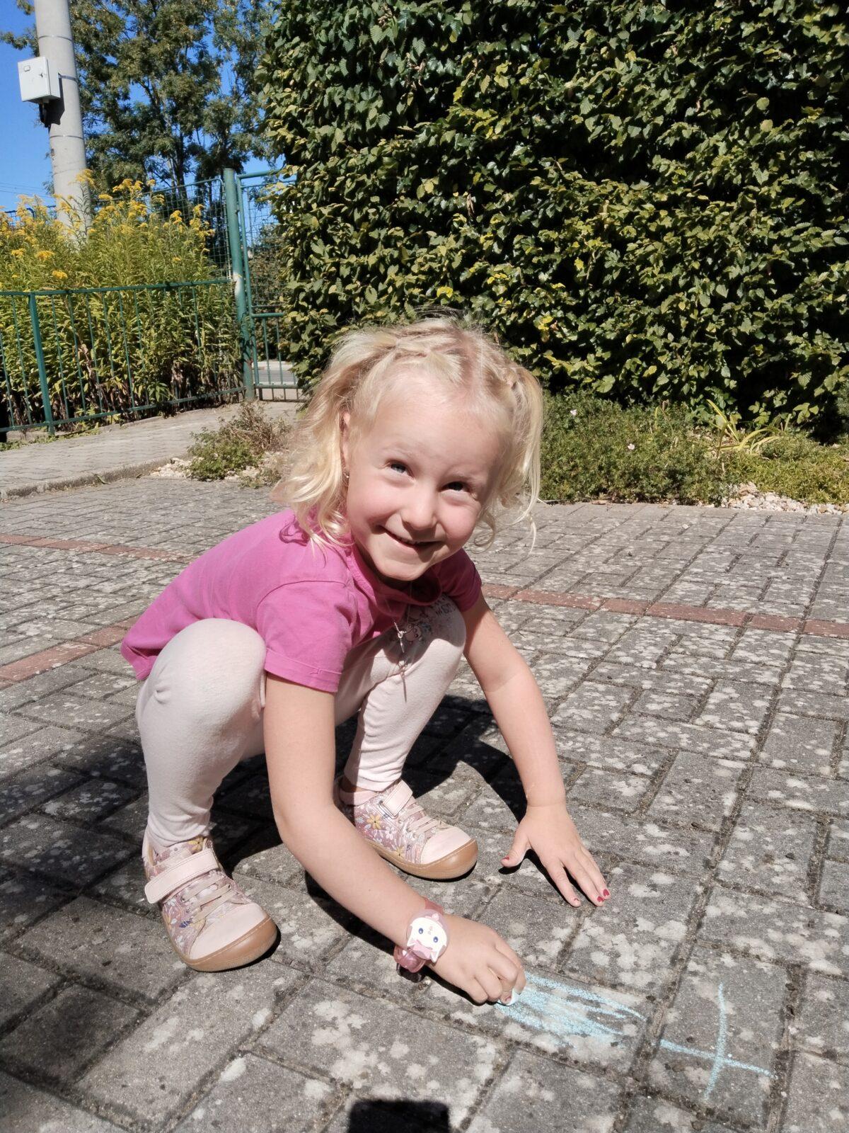 BROUČCI - HURÁ DO ŠKOLKY - 26