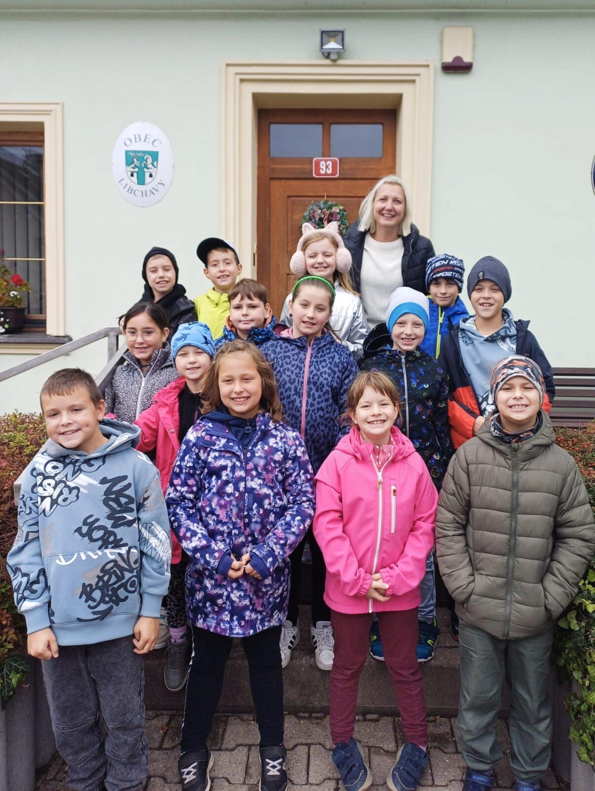 10. 10. - Žáci I. stupně v knihovně - 10