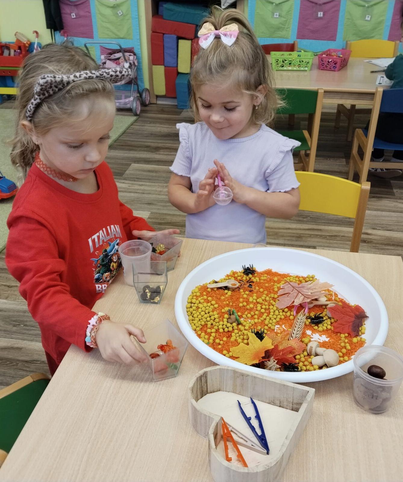 BROUČCI - VŮNĚ JABLÍČKA - 28