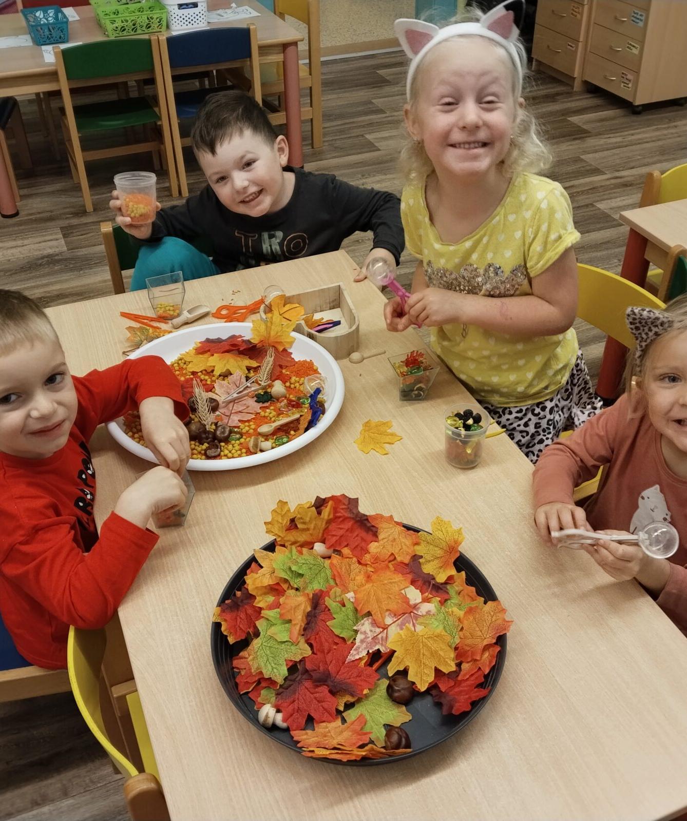 BROUČCI - VŮNĚ JABLÍČKA - 31