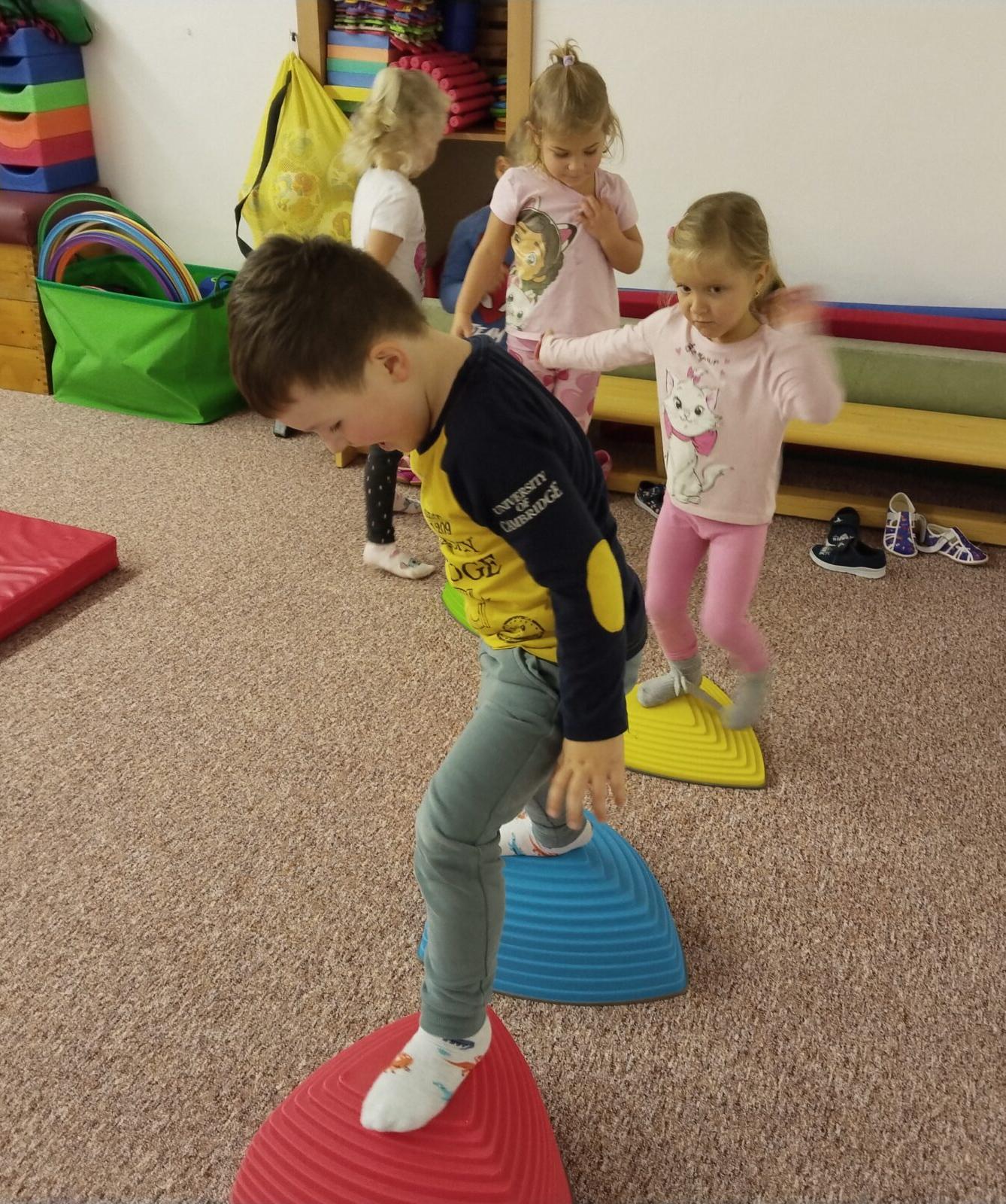 BROUČCI - VŮNĚ JABLÍČKA - 34