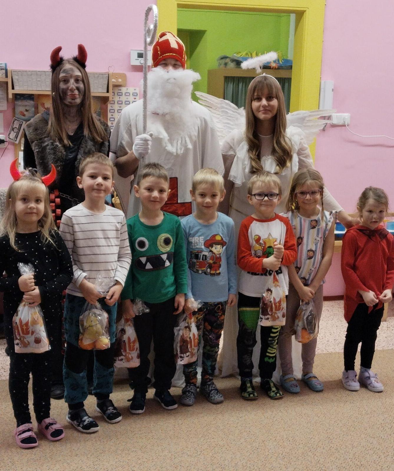 MIKULÁŠSKÁ NADÍLKA - 10