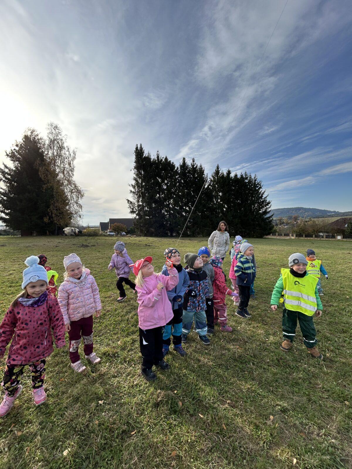 POUŠTĚNÍ DRAKA - 4