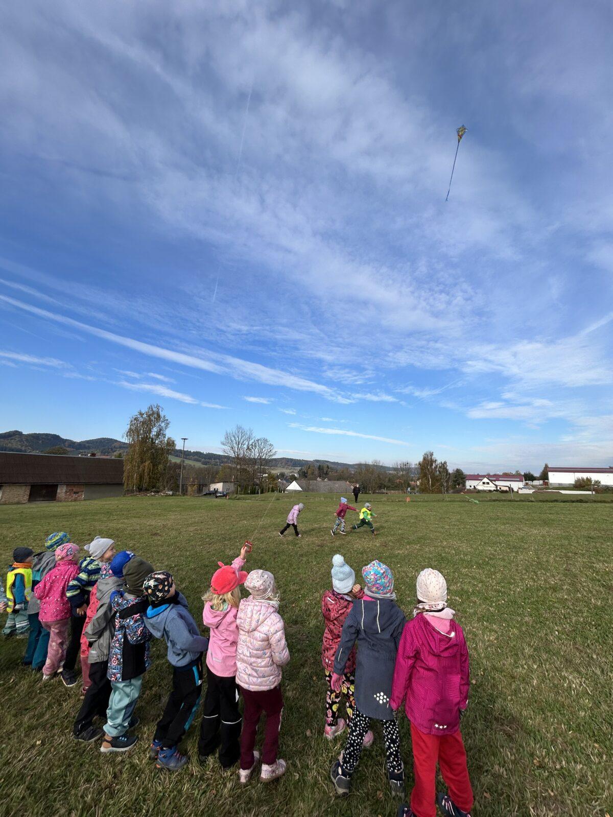 POUŠTĚNÍ DRAKA - 6