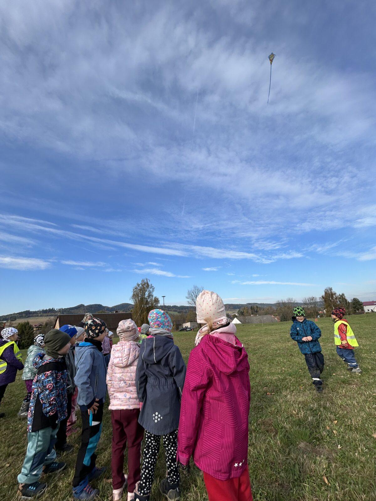 POUŠTĚNÍ DRAKA - 7