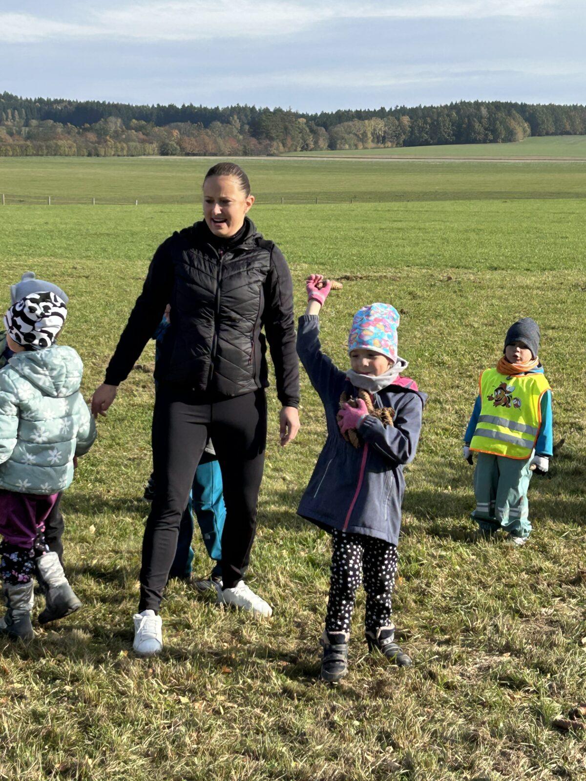 POUŠTĚNÍ DRAKA - 15